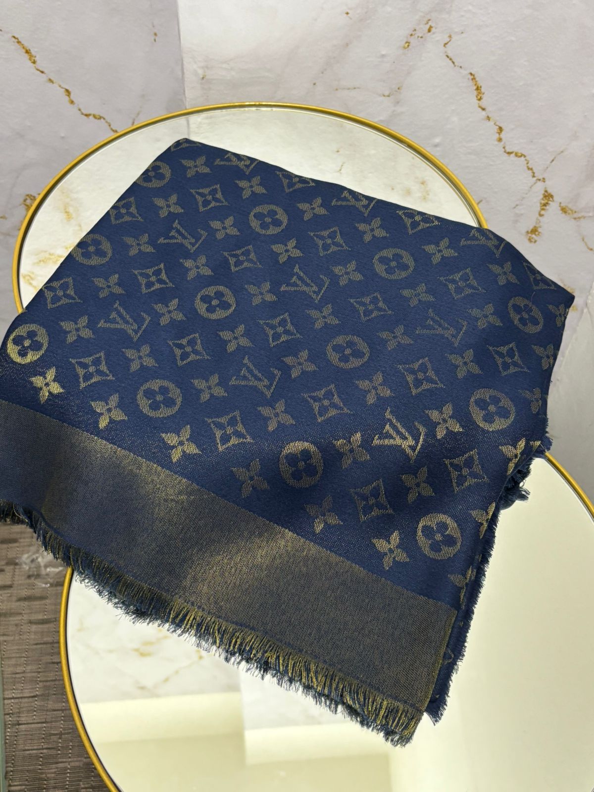 Pashimina Louis V