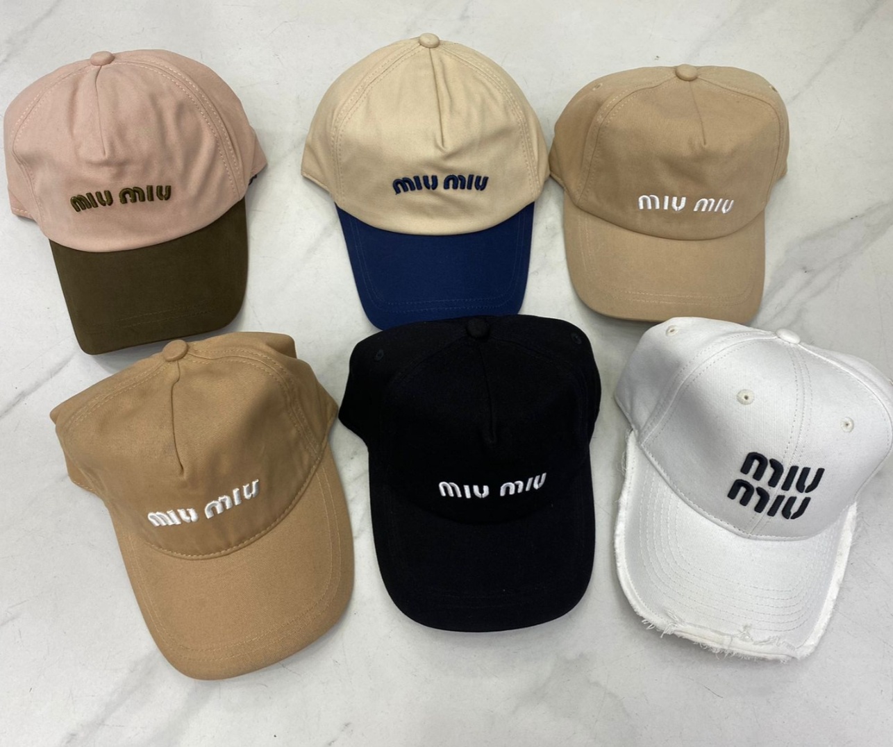 Boné Miumiu 
