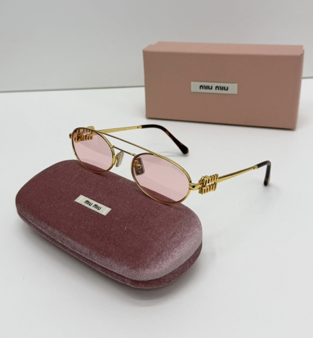 Óculos importado Miumiu 