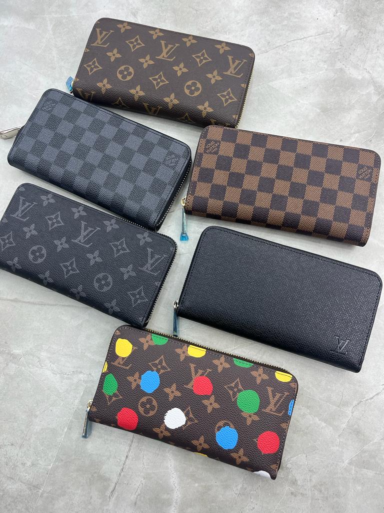 Carteira Louis Vuitton 
