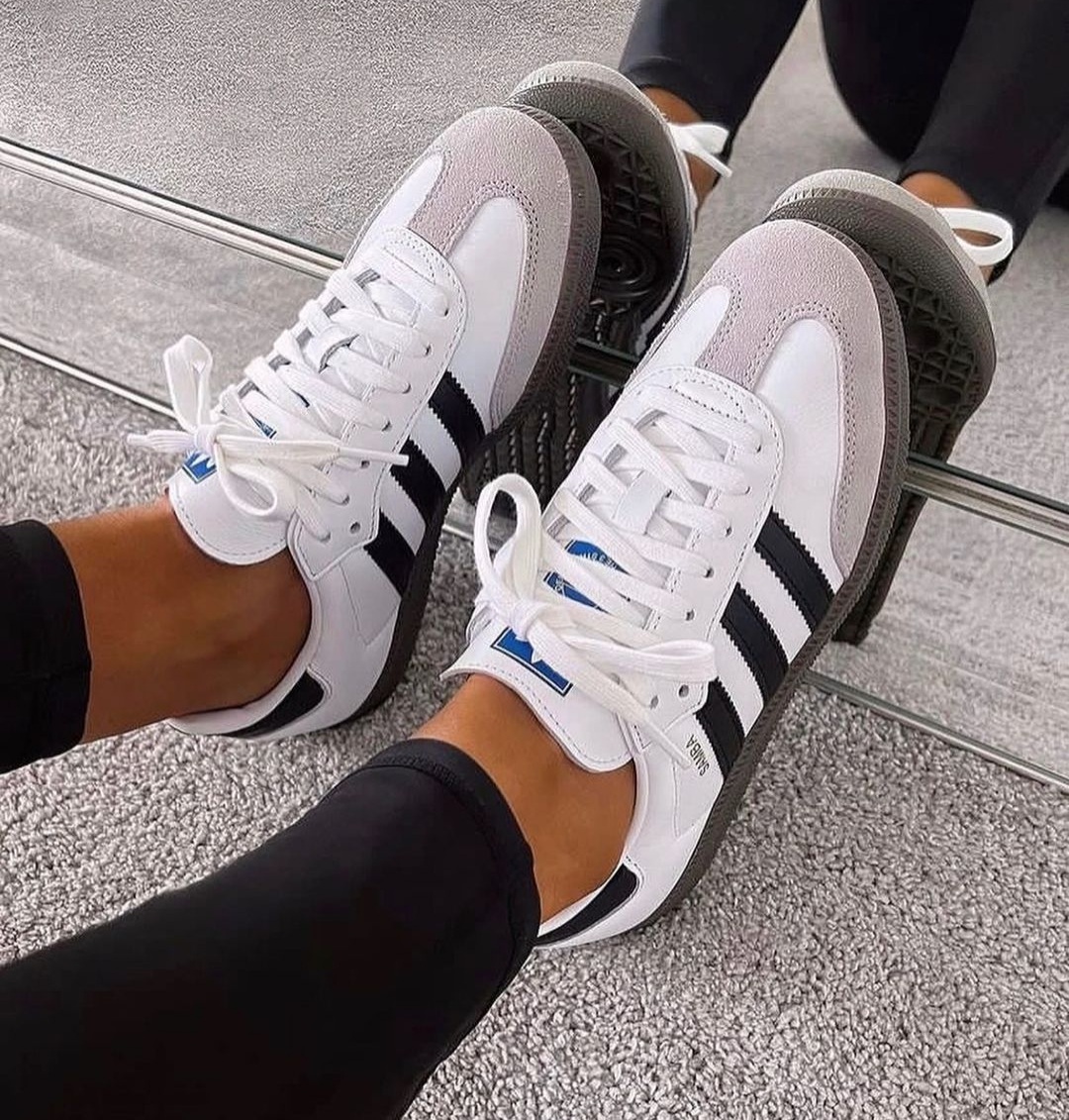 Tênis Adidas S