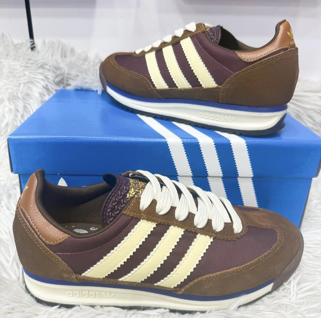 Tenis Adidas
