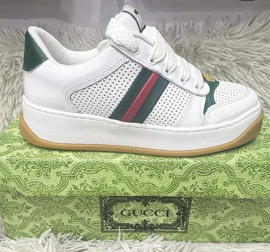 Tênis Gucci B