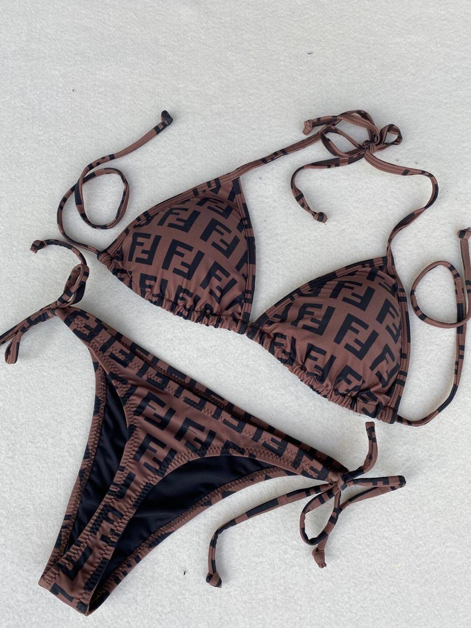 Biquíni Fendi 