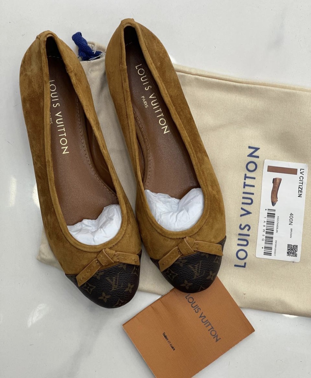 Sapatilha Louis vuitton camurça 