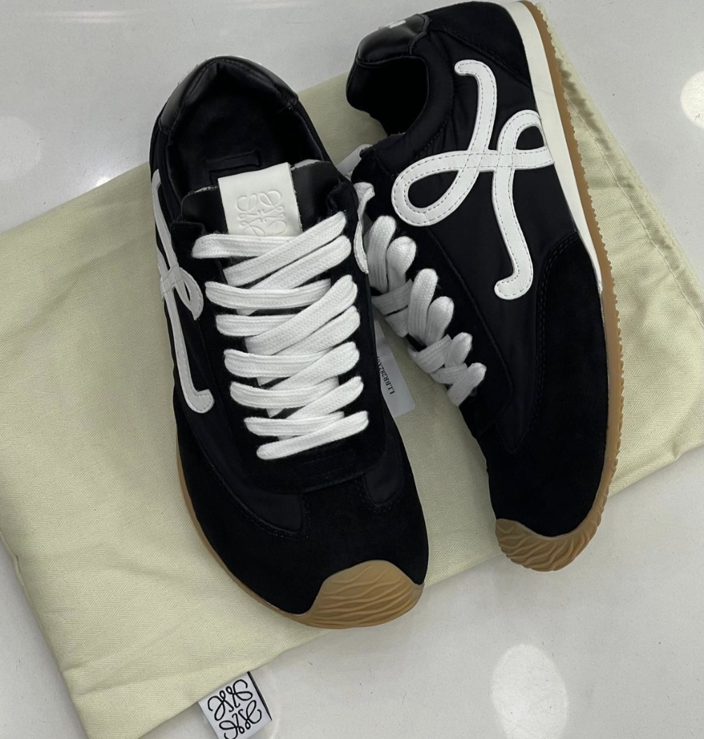 Tênis Loewe preto 