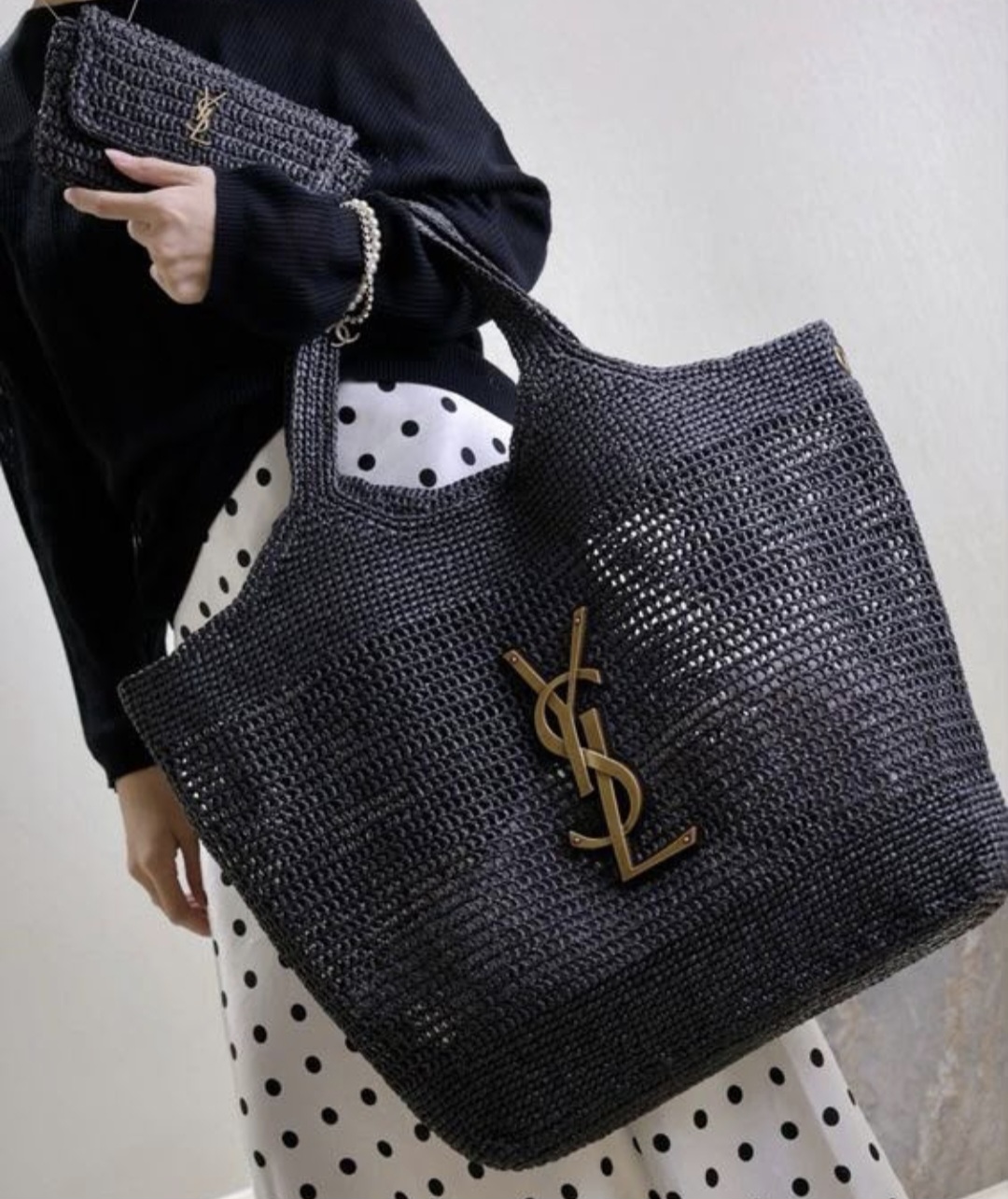 Bolsa YSL Icare Preta