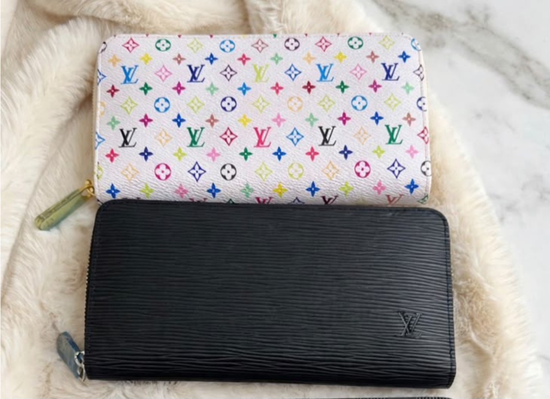 Carteira Louis Vuitton importada 